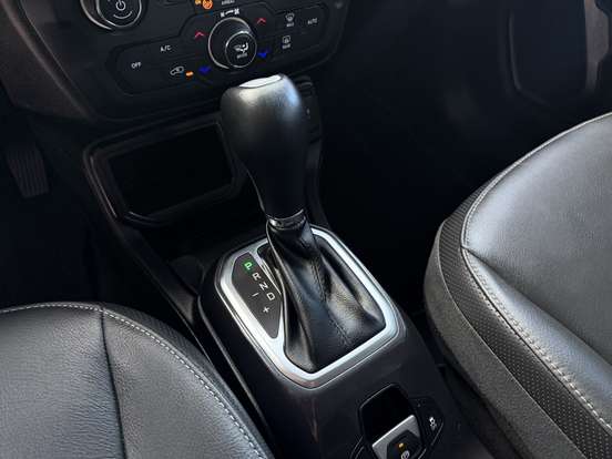 JEEP-RENEGADE-1.3 T270 TURBO FLEX LONGITUDE AT6 JEEP-RENEGADE-2024