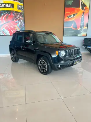 JEEP RENEGADE 2.0 16V TURBO DIESEL NIGHT EAGLE 4P 4X4 AUTOMÁTICO JEEP RENEGADE 2.0 16V TURBO DIESEL NIGHT EAGLE 4P 4X4 AUTOMÁTICO