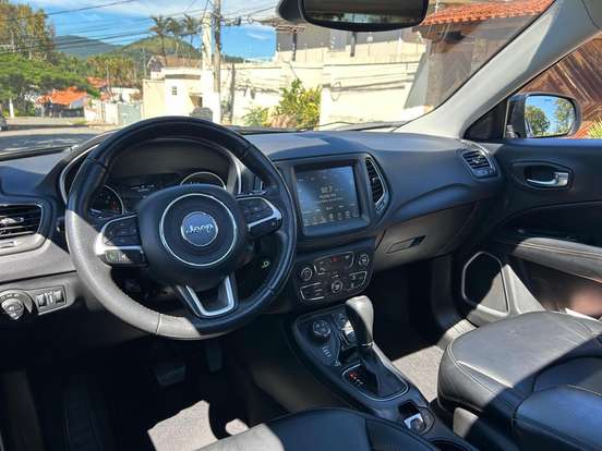 JEEP-COMPASS-2.0 16V DIESEL LONGITUDE 4X4 AUTOMÁTICO JEEP-COMPASS-2017