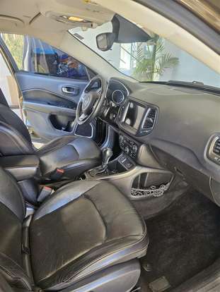 JEEP-COMPASS-2.0 16V FLEX LONGITUDE AUTOMÁTICO JEEP-COMPASS-2017