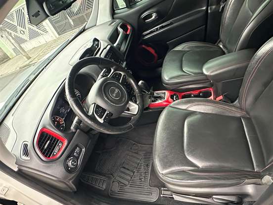 JEEP-RENEGADE-2020