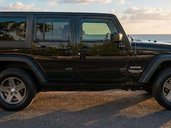 JEEP-WRANGLER-3.8 UNLIMITED SPORT 4X4 V6 12V GASOLINA 4P AUTOMATICO JEEP-WRANGLER-2010