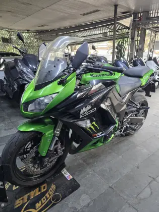 KAWASAKI NINJA 1000 