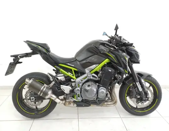 KAWASAKI Z900 