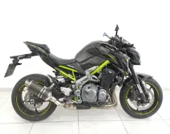 KAWASAKI Z900 KAWASAKI Z900