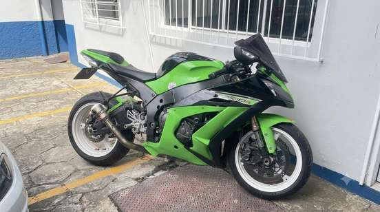 KAWASAKI-NINJA ZX-10R-2011