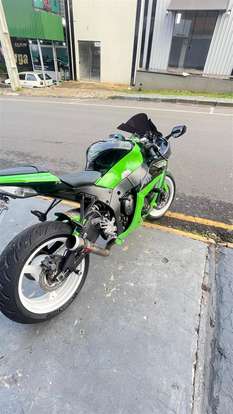 KAWASAKI-NINJA ZX-10R-2011