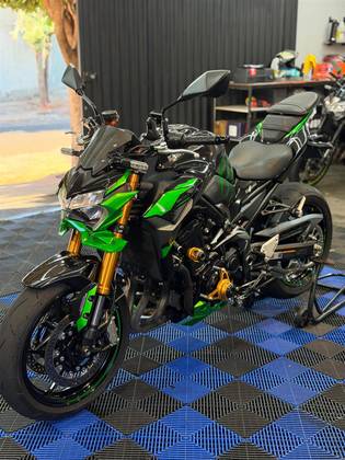 KAWASAKI Z900 R EDITION 