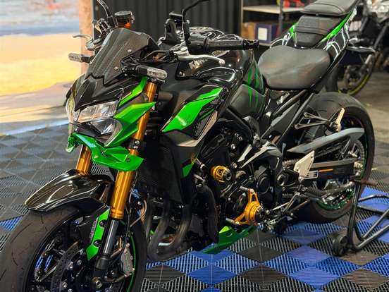 KAWASAKI-Z900 R EDITION KAWASAKI-Z900 R EDITION-2023