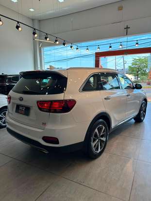 KIA-SORENTO-2018