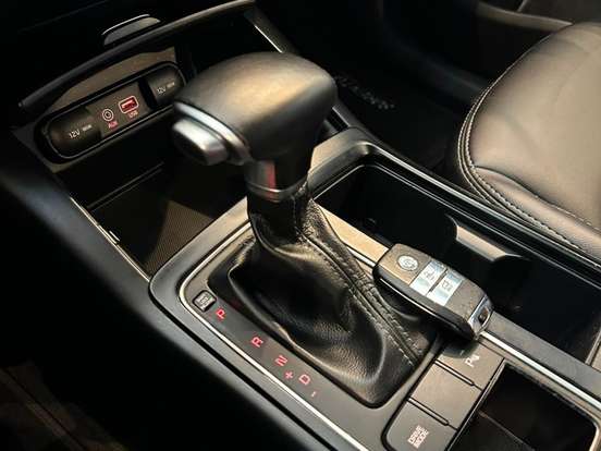 KIA-SORENTO-2.4 16V GASOLINA EX 7L AUTOMÁTICO KIA-SORENTO-2018