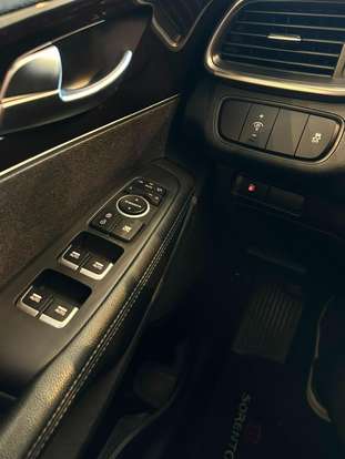 KIA-SORENTO-2018