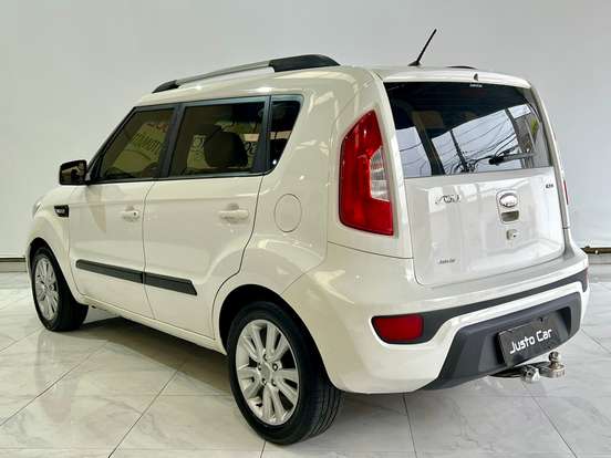 KIA-SOUL-1.6 EX 16V FLEX 4P AUTOMÁTICO KIA-SOUL-2013