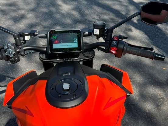 KTM-1390 SUPER DUKE R EVO KTM-1390 SUPER DUKE R EVO-2024
