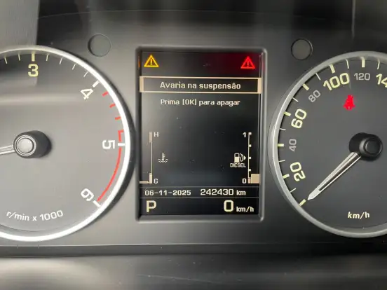 LAND ROVER-DISCOVERY 4-3.0 SE 4X4 V6 24V TURBO DIESEL 4P AUTOMÁTICO LAND ROVER-DISCOVERY 4-2012