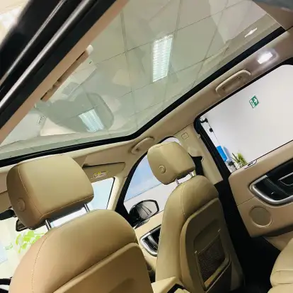 LAND ROVER-DISCOVERY SPORT-2017