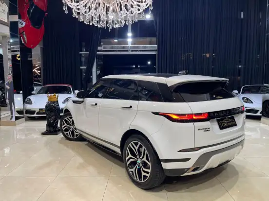 LAND ROVER-RANGE ROVER EVOQUE-2.0 P250 FLEX R-DYNAMIC SE AWD AUTOMÁTICO LAND ROVER-RANGE ROVER EVOQUE-2020