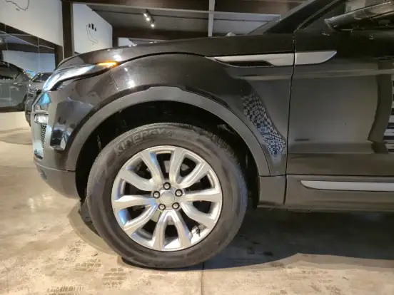 LAND ROVER-RANGE ROVER EVOQUE-2.0 SE 4WD 16V GASOLINA 4P AUTOMÁTICO LAND ROVER-RANGE ROVER EVOQUE-2017