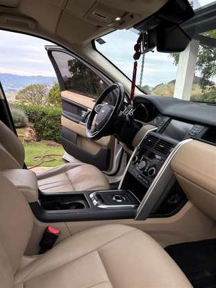 LAND ROVER-DISCOVERY SPORT-2018