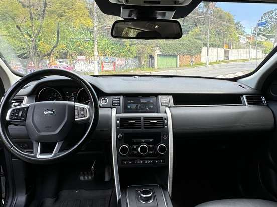LAND ROVER-DISCOVERY SPORT-2.0 16V SI4 TURBO GASOLINA SE 4P AUTOMÁTICO LAND ROVER-DISCOVERY SPORT-2018