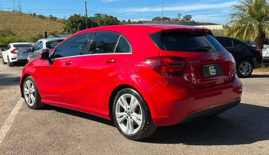 MERCEDES-BENZ-A 200-2018