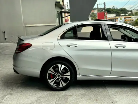 MERCEDES-BENZ-C 250-2.0 CGI GASOLINA AVANTGARDE 9G-TRONIC MERCEDES-BENZ-C 250-2017
