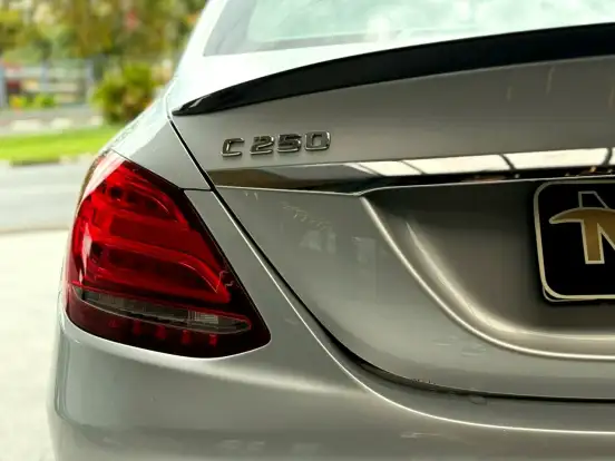 MERCEDES-BENZ-C 250-2.0 CGI GASOLINA AVANTGARDE 9G-TRONIC MERCEDES-BENZ-C 250-2017