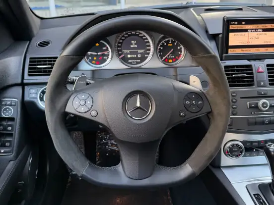 MERCEDES-BENZ-C 63 AMG-6.3 SEDAN V8 GASOLINA 4P AUTOMATICO MERCEDES-BENZ-C 63 AMG-2010