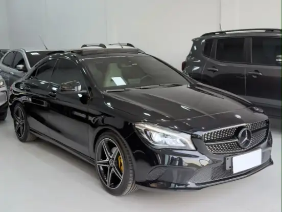 MERCEDES-BENZ-CLA 200-1.6 VISION 16V FLEX 4P AUTOMÁTICO MERCEDES-BENZ-CLA 200-2017