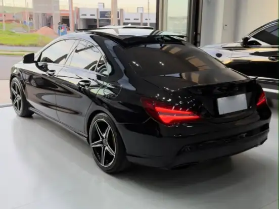 MERCEDES-BENZ-CLA 200-1.6 VISION 16V FLEX 4P AUTOMÁTICO MERCEDES-BENZ-CLA 200-2017
