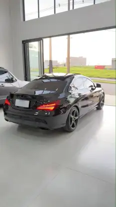 MERCEDES-BENZ-CLA 200-2017