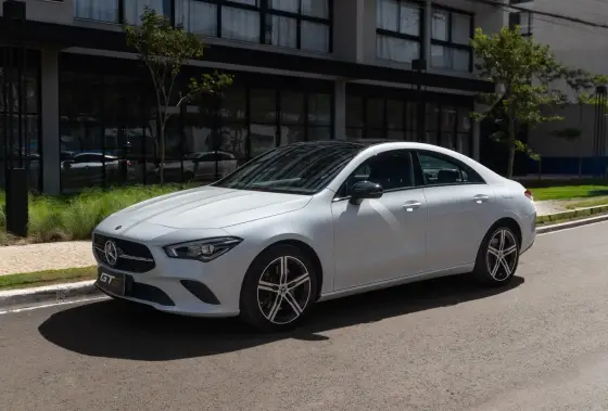 MERCEDES-BENZ CLA 250 2.0 CGI GASOLINA 7G-DCT MERCEDES-BENZ CLA 250 2.0 CGI GASOLINA 7G-DCT