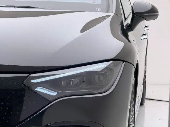 MERCEDES-BENZ-EQE 300-2023