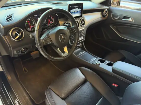 MERCEDES-BENZ-GLA 200-1.6 CGI FLEX ADVANCE 7G-DCT MERCEDES-BENZ-GLA 200-2020