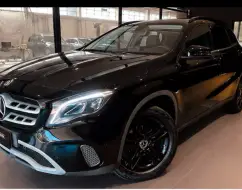 MERCEDES-BENZ GLA 200 1.6 CGI FLEX STYLE 7G-DCT MERCEDES-BENZ GLA 200 1.6 CGI FLEX STYLE 7G-DCT
