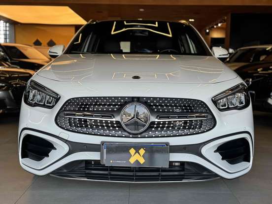 MERCEDES-BENZ-GLA 200-1.3 MHEV AMG LINE 7G-DCT MERCEDES-BENZ-GLA 200-2024