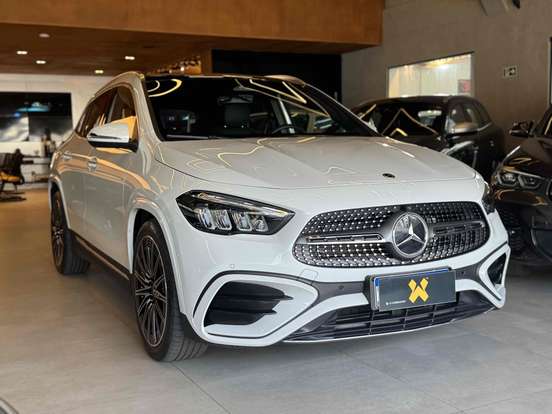 MERCEDES-BENZ-GLA 200-1.3 MHEV AMG LINE 7G-DCT MERCEDES-BENZ-GLA 200-2024