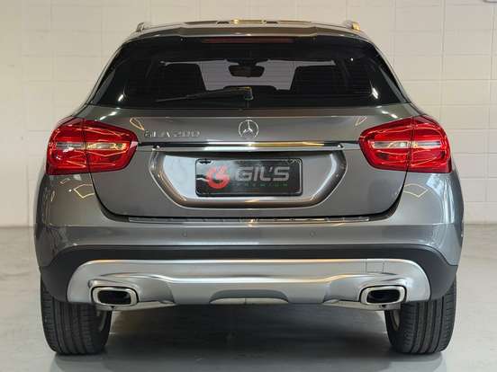 MERCEDES-BENZ-GLA 200-2016