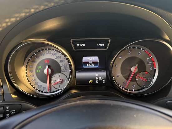 MERCEDES-BENZ-GLA 200-1.6 CGI STYLE 16V TURBO FLEX 4P AUTOMÁTICO MERCEDES-BENZ-GLA 200-2016