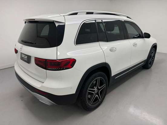 MERCEDES-BENZ-GLB 200-2021