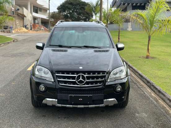 MERCEDES-BENZ-ML 63 AMG-6.2 V8 32V GASOLINA 4P AUTOMÁTICO MERCEDES-BENZ-ML 63 AMG-2008
