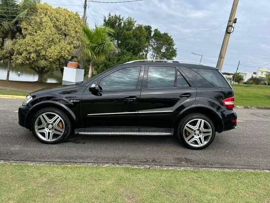MERCEDES-BENZ-ML 63 AMG-6.2 V8 32V GASOLINA 4P AUTOMÁTICO MERCEDES-BENZ-ML 63 AMG-2008