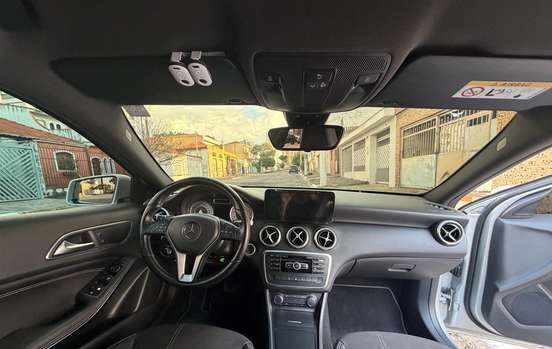 MERCEDES-BENZ-CLASSE A-1.6 200 TURBO STYLE GASOLINA 4P AUTOMATIZADO MERCEDES-BENZ-CLASSE A-2014