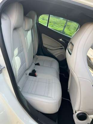 MERCEDES-BENZ-GLA 200-2014