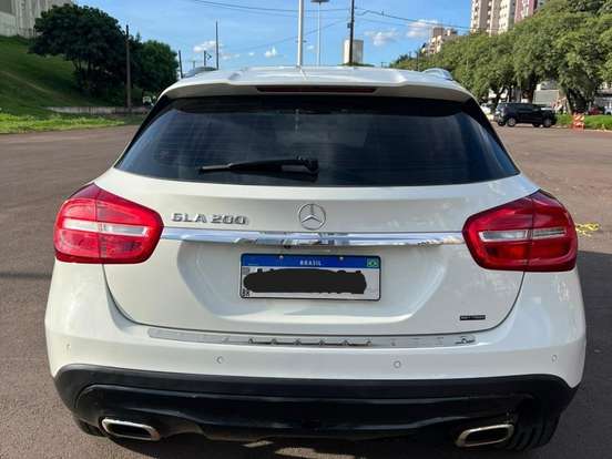 MERCEDES-BENZ-GLA 200-1.6 CGI ADVANCE 16V TURBO FLEX 4P AUTOMÁTICO MERCEDES-BENZ-GLA 200-2014