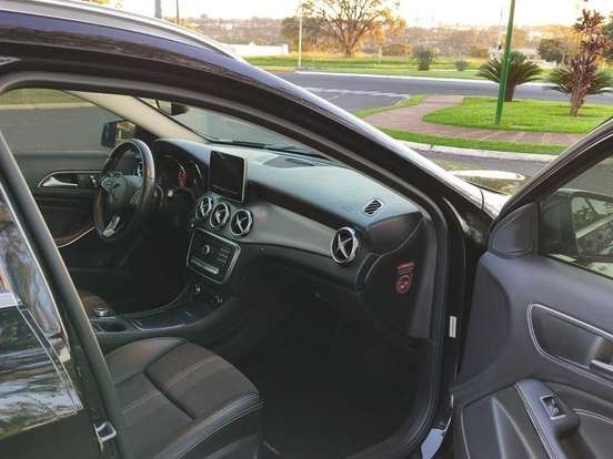 MERCEDES-BENZ-GLA 200-1.6 CGI FLEX ADVANCE 7G-DCT MERCEDES-BENZ-GLA 200-2018