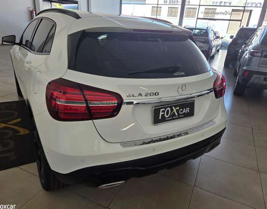 MERCEDES-BENZ-GLA 200-1.6 CGI FLEX NIGHT 7G-DCT MERCEDES-BENZ-GLA 200-2019
