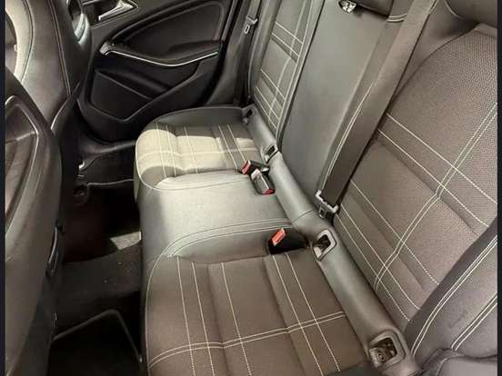 MERCEDES-BENZ-GLA 250-2.0 16V TURBO GASOLINA VISION 4P AUTOMÁTICO MERCEDES-BENZ-GLA 250-2015