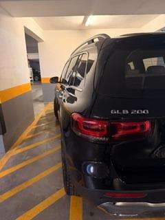 MERCEDES-BENZ-GLB 200-2021