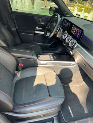 MERCEDES-BENZ-GLB 220-2024